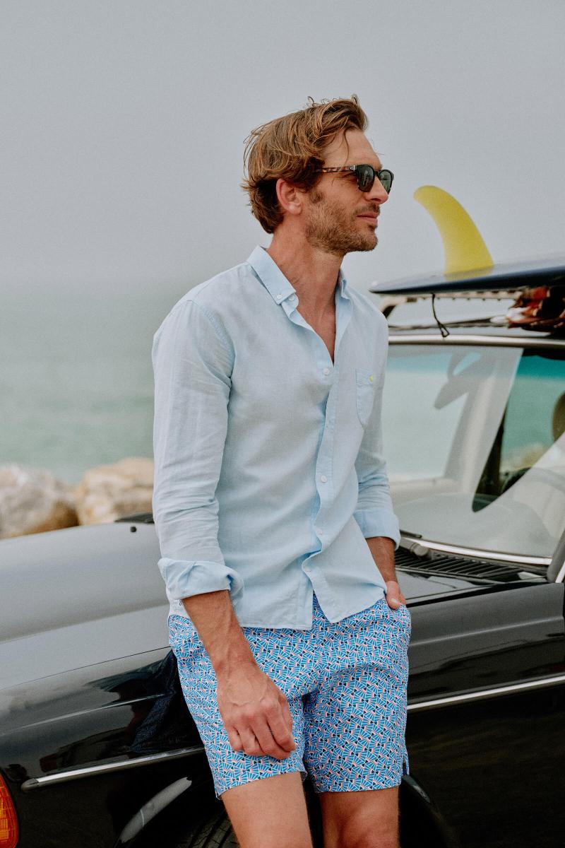 Gilis Chemise Bleue En Coton Et Lin Col Classique