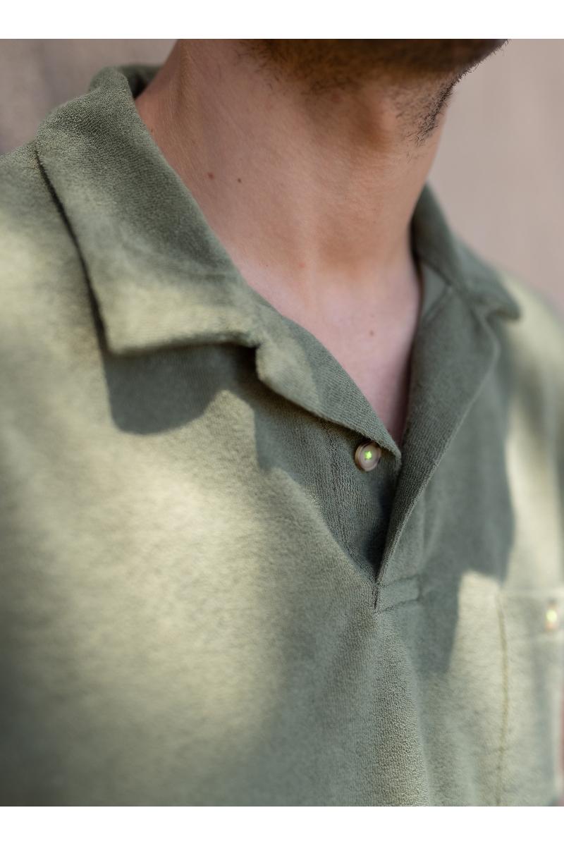 Gilis Polo Kaki Foncé En éponge En Coton Doux Et Absorbant Certifié OEKO-TEX