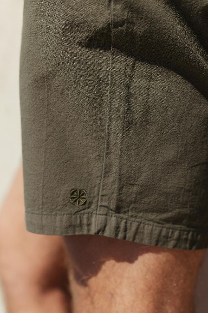 Gilis Short Kaki En Coton Et Lin 80% Coton Et 20% Lin