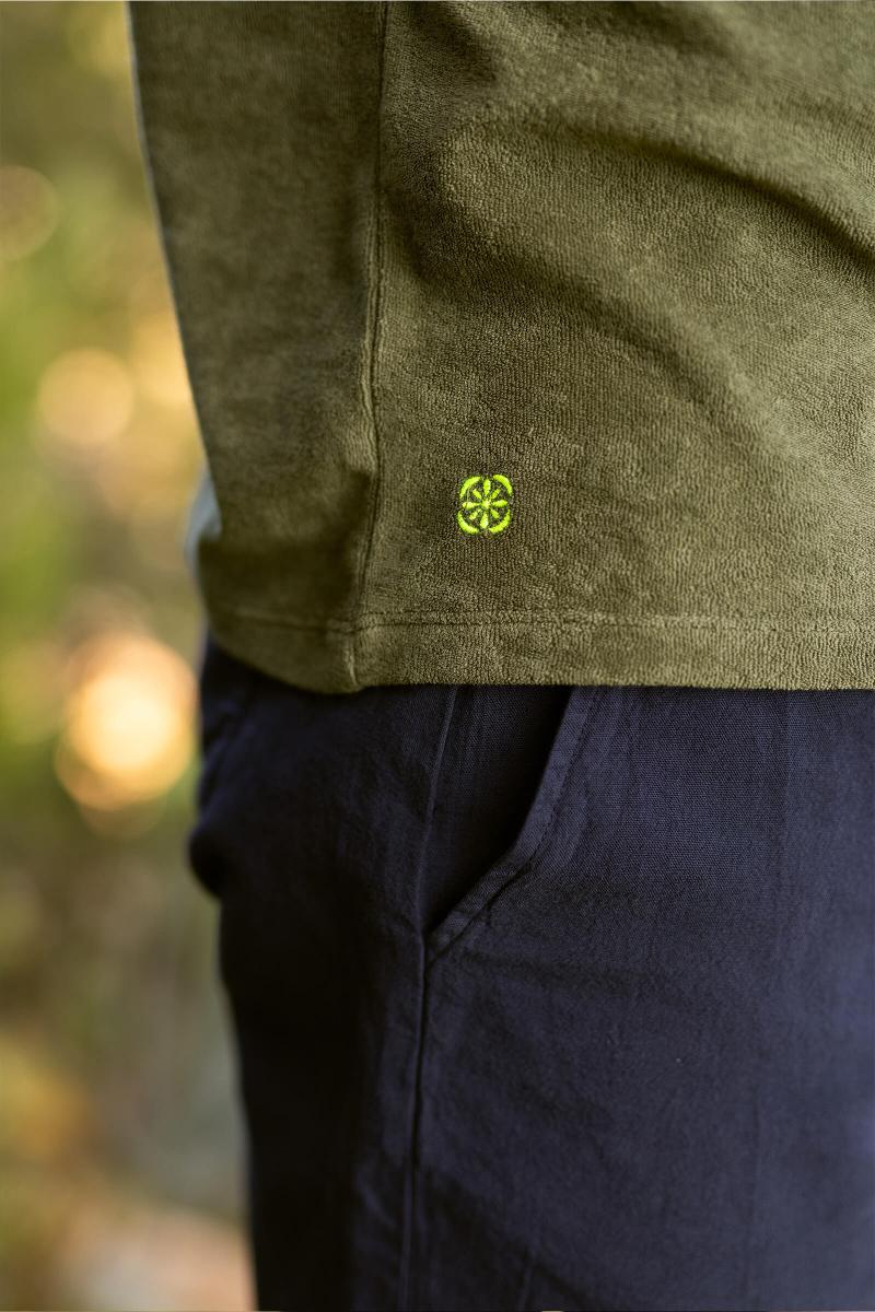 Gilis T-shirt Kaki Foncé En éponge En Coton Doux Et Absorbant Certifié OEKO-TEX