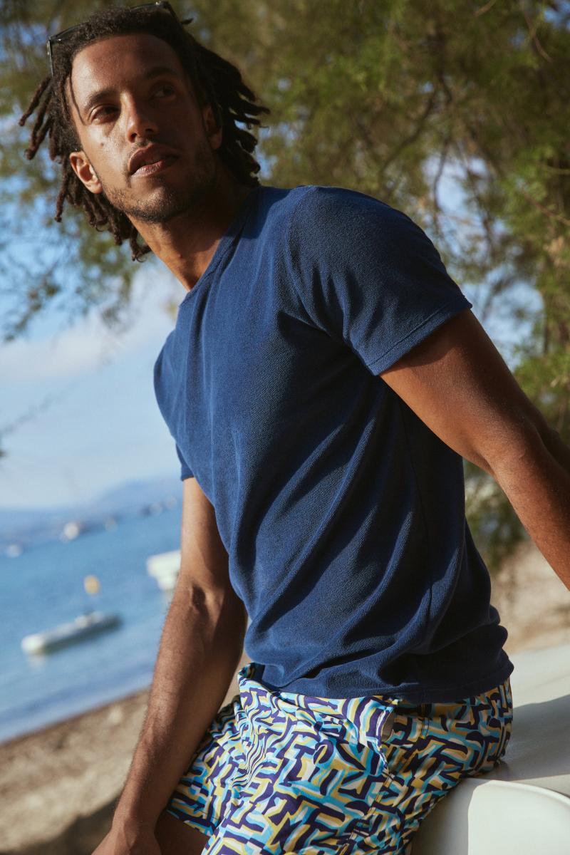 gilis T-shirt Navy en éponge En coton doux et absorbant certifié OEKO-TEX