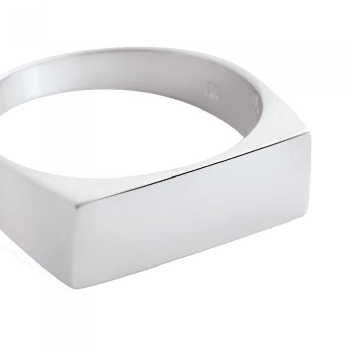 Ginette Ny Baguette Signet Ring