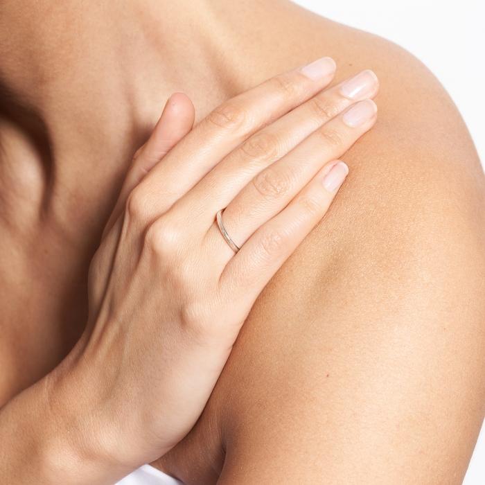 Ginette Ny Be Mine White Mini Band