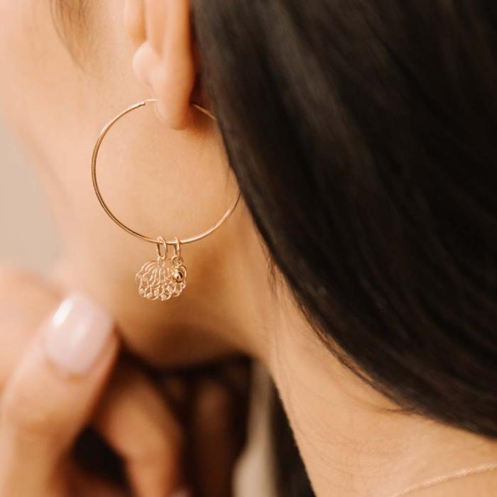 Ginette Ny Mini Lotus Charm