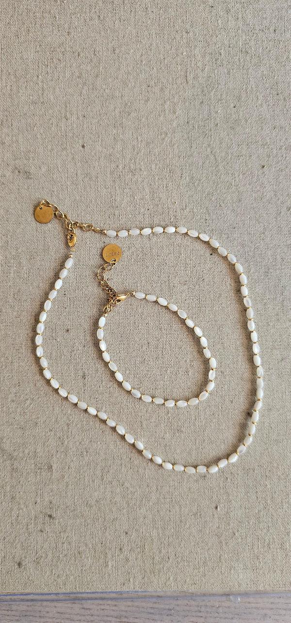 Gisèl B Collier Brune En Perles De Nacre