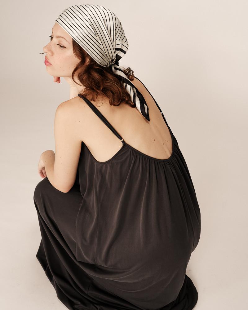 Grace & Mila ROBE LONGUE ANTHRACITE PIVOINE