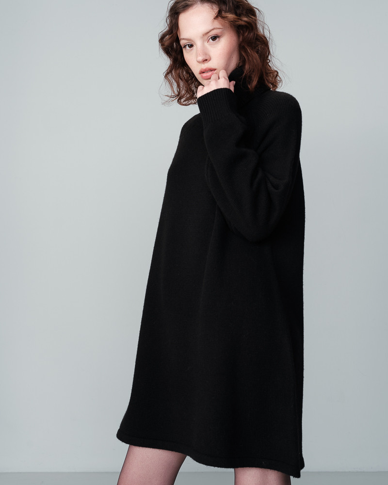 grace & mila ROBE NOIR NATIVE