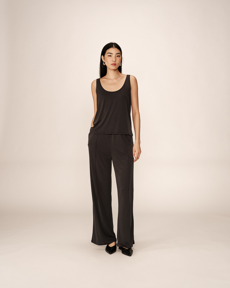 Grace & Mila TOP ANTHRACITE PIE