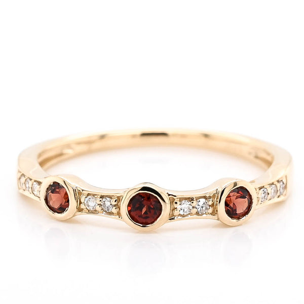 graziella 10KT Yellow Gold 0.25CTW Garnet & Diamond Ring