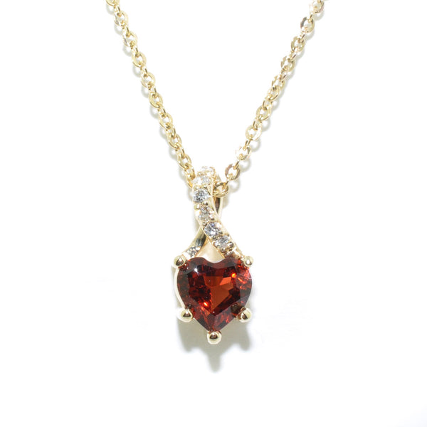 graziella 10KT Yellow Gold 18" Heart Shaped Garnet and Diamond Necklace