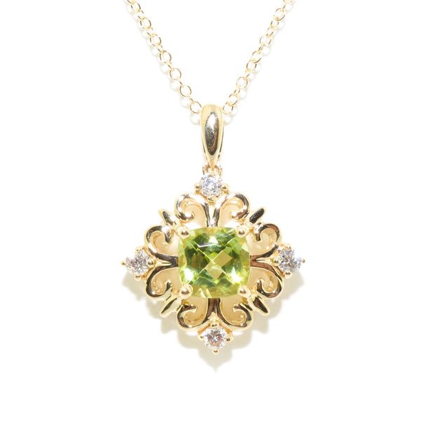 graziella 10KT Yellow Gold 18" Peridott and Diamond Necklace