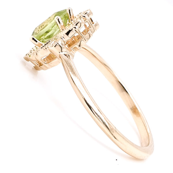 Graziella 10KT Yellow Gold Pear Shape Peridot And Diamond Ring