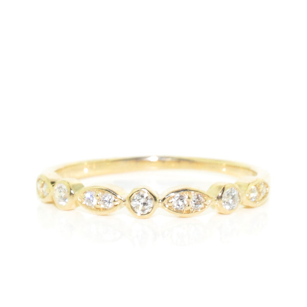 graziella 14KT White Gold 0.15CTW Diamond Wedding Band
