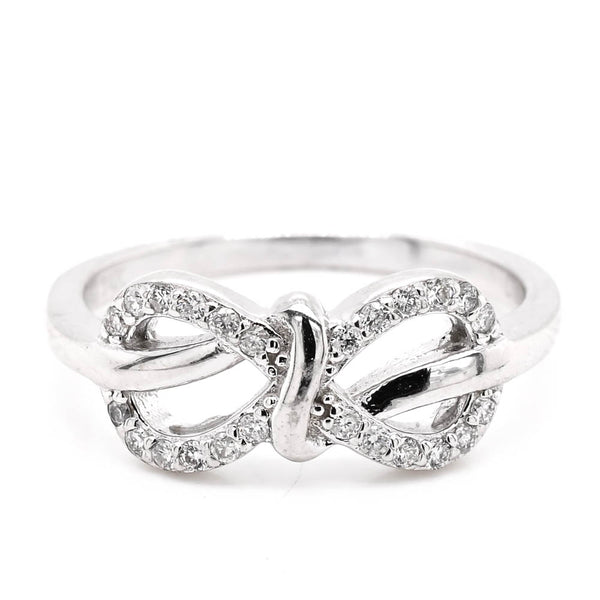 graziella 14KT White Gold 0.18CTW Diamond Infinity Knot Ring