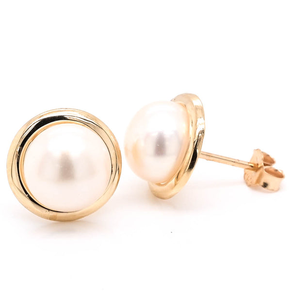 graziella 14KT Yelow Gold 8-9mm Button Pearl Stud Earrings
