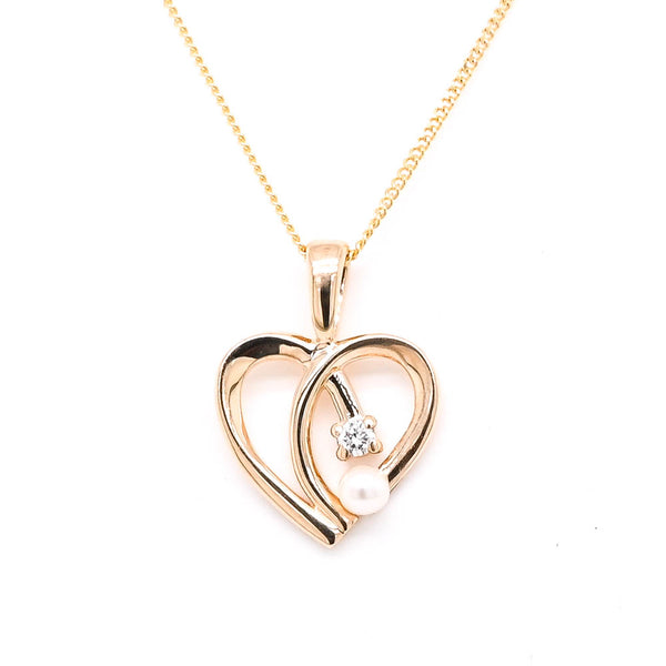 graziella Fire & Ice 10KT Yellow Gold 18" 2.5mm Pearl & Canadian Diamond Heart Necklace