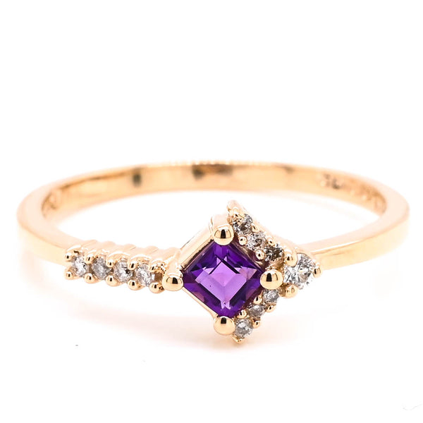 graziella Fire & Ice 10KT Yellow Gold Princess Cut Amethyst and Canadian Diamond Ring