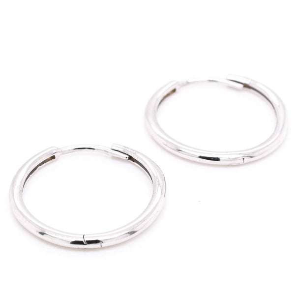 graziella 10KT White Gold 18mm Huggie Earrings