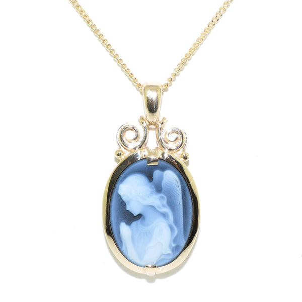 graziella 10KT Yellow Gold 18" Agate Angel Cameo