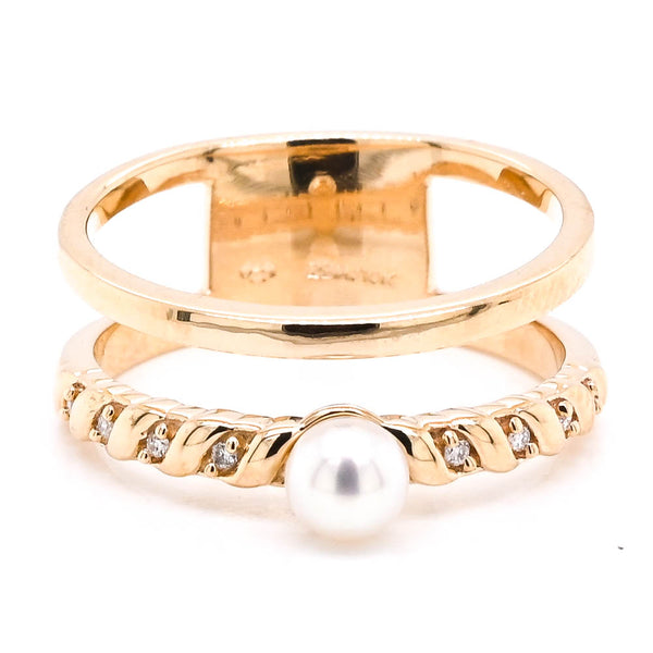 graziella 10Kt Yellow Gold 4mm Pearl & Diamond Ring