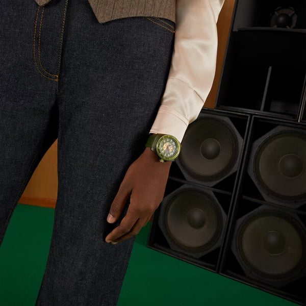 Graziella Gucci Dive 40mm Automatic Watch.YA136345