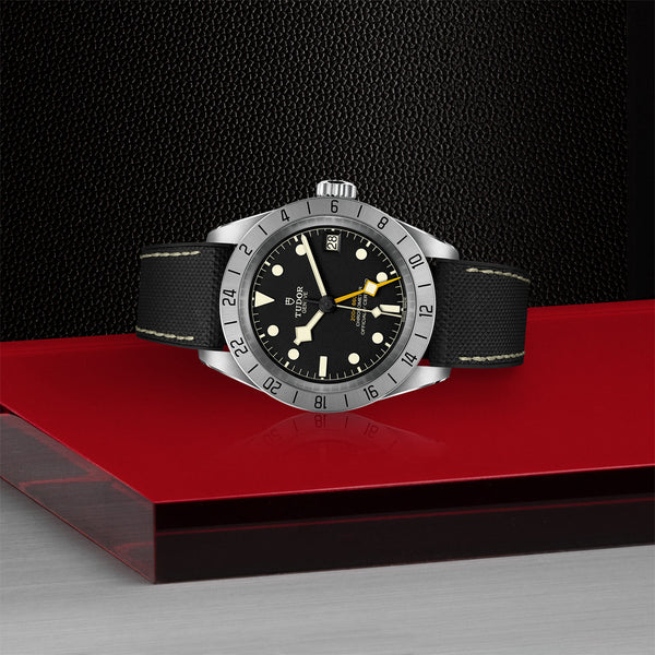 Graziella Tudor Black Bay Pro Watch - M79470-0003 - 39mm Steel Case
