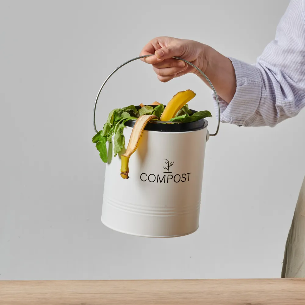 Guillouard Seau à Compost Rond 4.5L - Avec Filtre & Seau Plastique 3L - Blanc