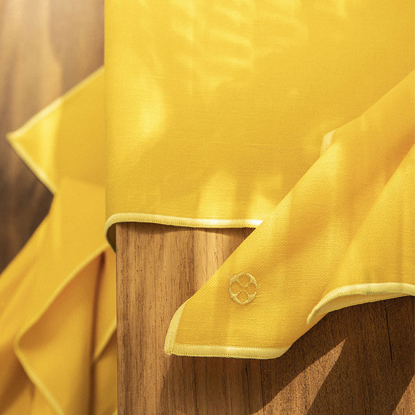 Guy Degrenne NUANCES COTON & LIN JAUNE TOURNESOL Nappe Carrée 180 X 180 Cm