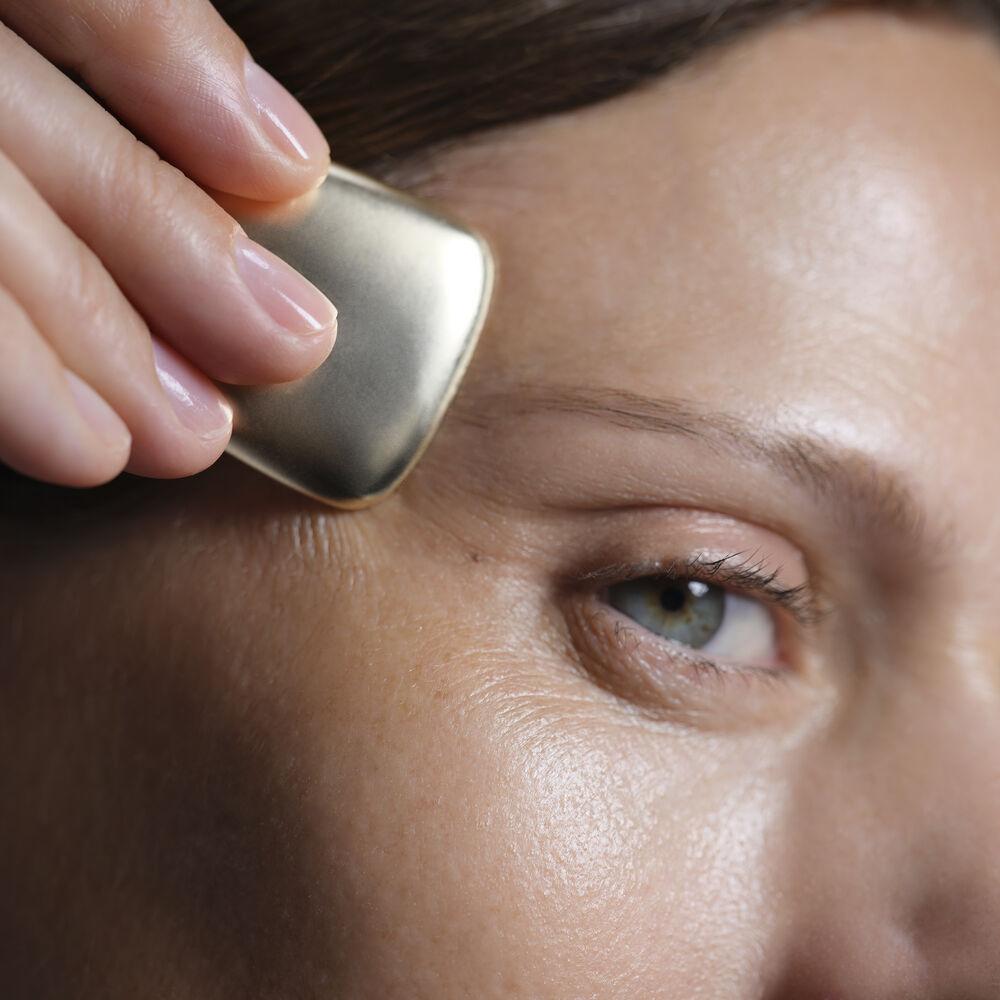 Hair Rituel By Sisley Supremÿa La Nuit Le Grand Soin Yeux Anti-Âge