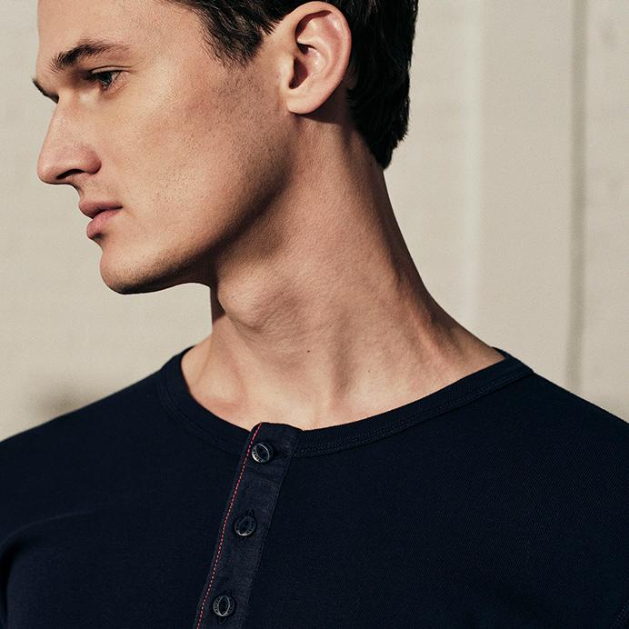 Hemen Biarritz Henley Harri Solid Black