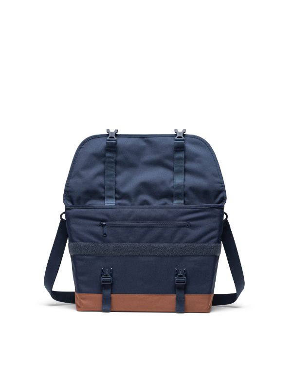 Herschel Cove Messenger - 22.5L
