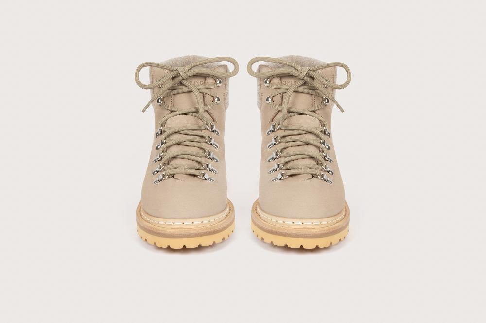 Heschung Boots Homme En Nubuck Beige Esprit Montagne Et Authentiques
