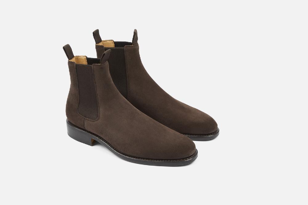 heschung Chelsea-Boots homme en hydrovelours marron élégantes et légères