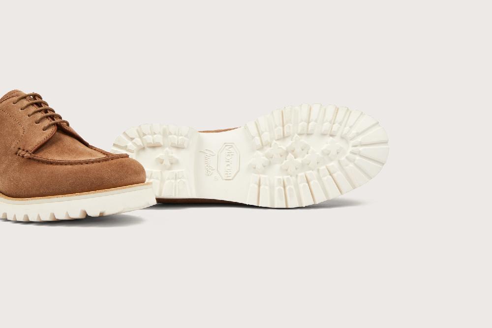 Heschung Derby Femme à Plateau Jointé En Hydrovelours Marron Clair Sur Semelle Gomme