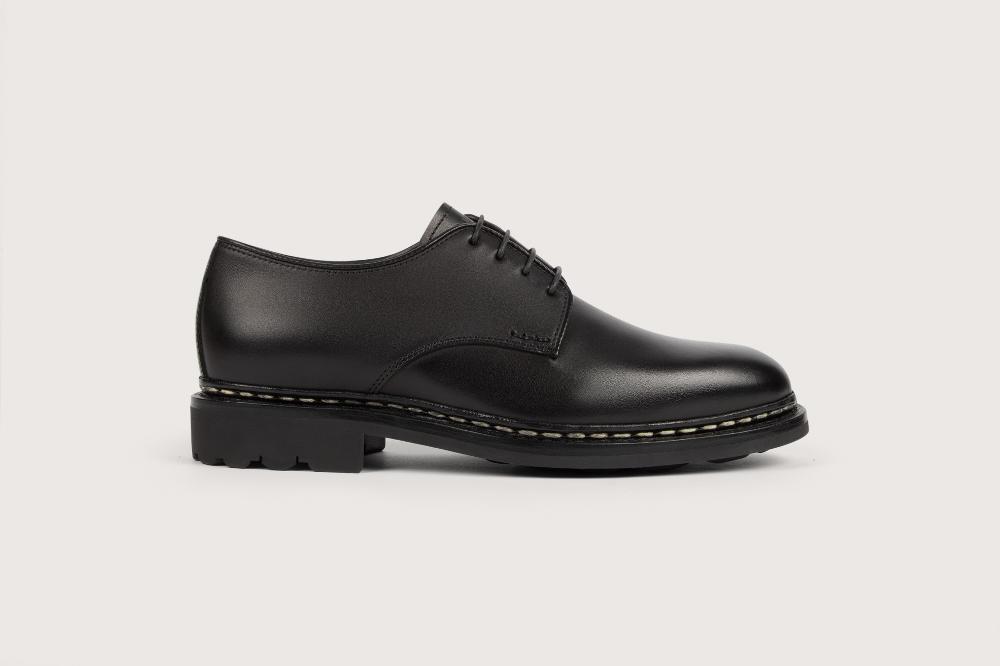 Heschung Derby Femme Intemporel En Cuir Lisse Noir Pour Une Allure Casual Ou Habillée