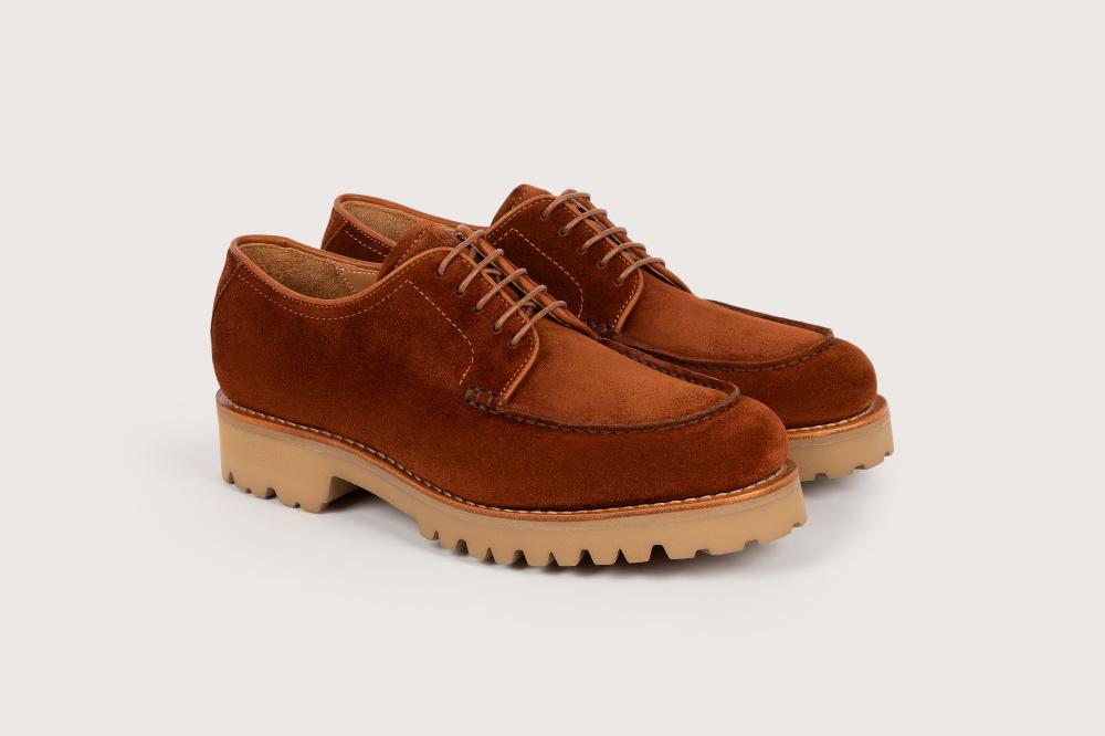 Heschung Derby Intemporel Femme à Plateau Jointé En Cuir De Veau Coloris Rouille Sur Semelle Gomme