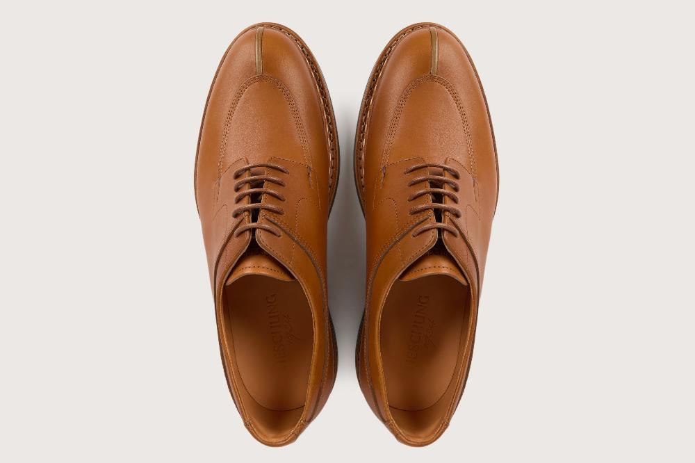 Heschung Derby Intemporel Homme à Bout Chasse Et En Cuir Lisse Imperméable Coloris Naturel