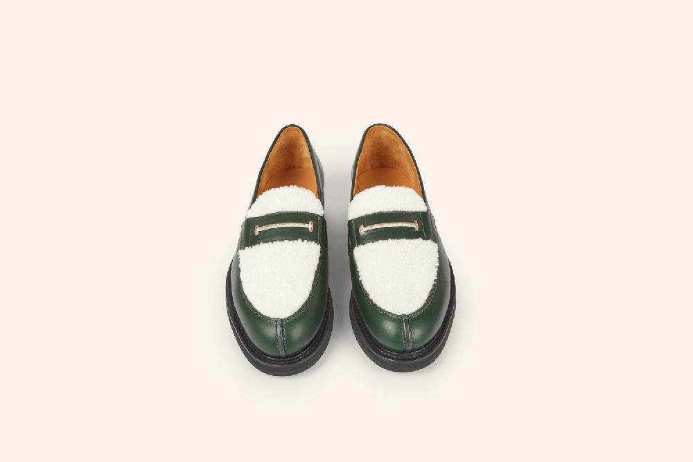 Heschung Mocassin Femme En Cuir Suportlo Vert Sapin Bi-matière Mouton Sur Semelle Commando Pour Une Allure élégante Et Affirmée