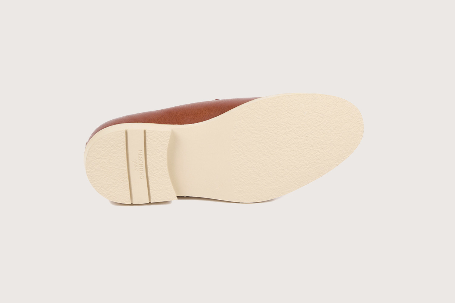 Heschung Mocassin Homme En Cuir Végétal Sienne Au Style Affirmé Sur Semelle Gomme