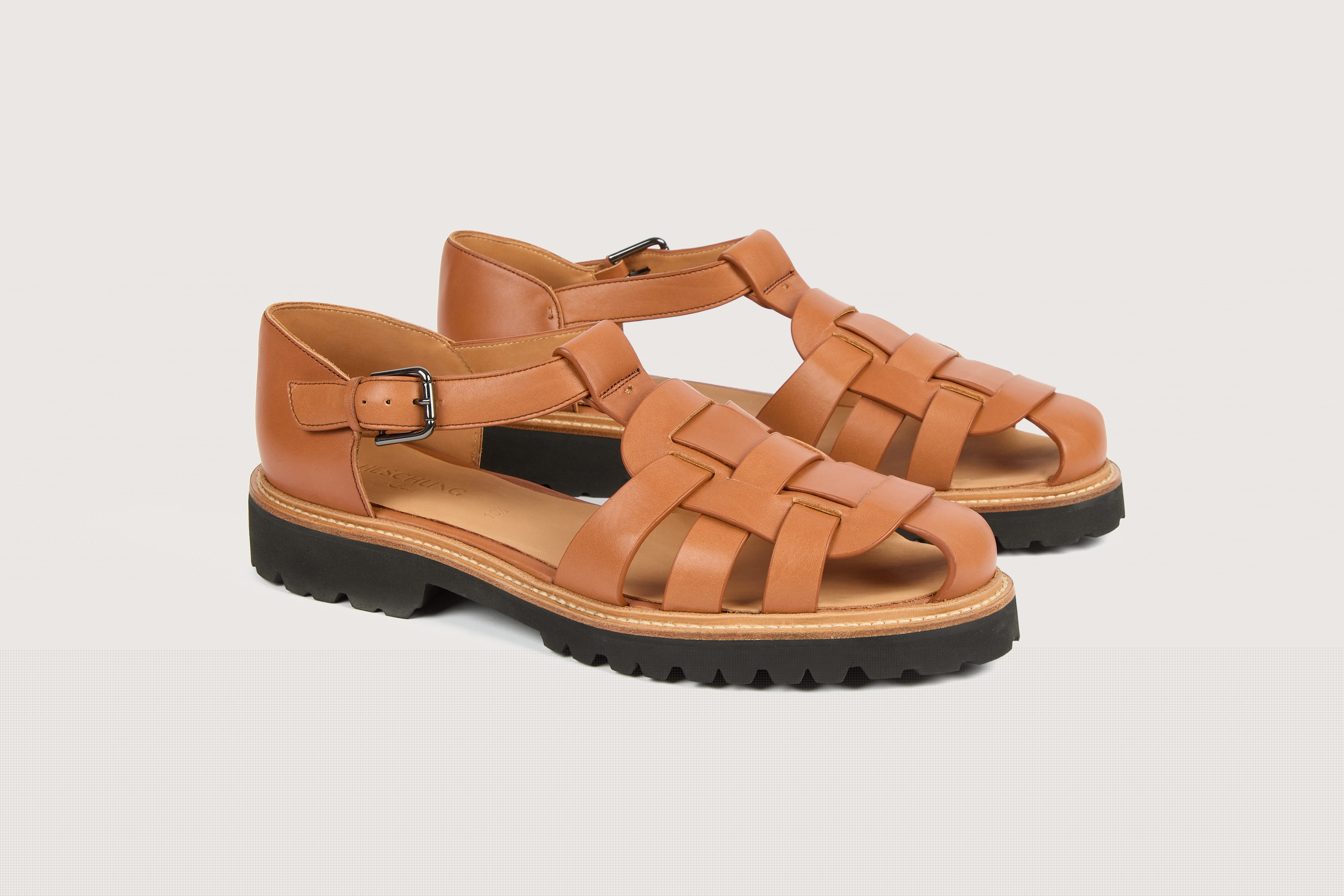 heschung Sandale méduse intemporelle homme en cuir de veau gold sur semelle gomme