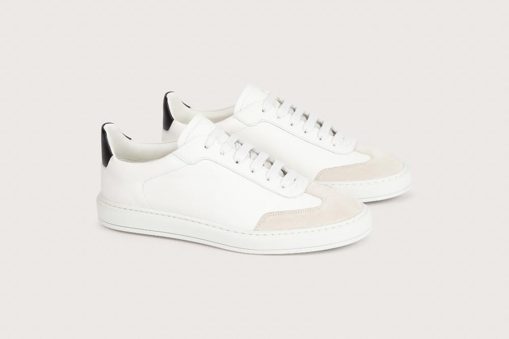 Heschung Sneaker Homme Moderne Et épurée En Purecalf Blanc Sur Une Semelle Gomme