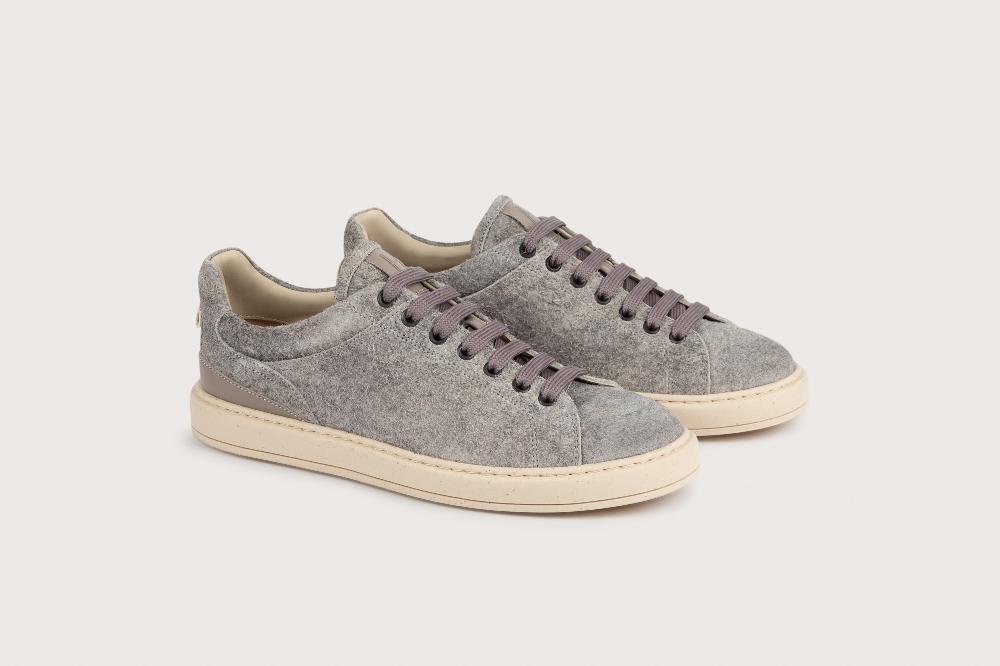 heschung Sneakers femme moderne et épurée en cuir de veau velours feutre et semelle gomme