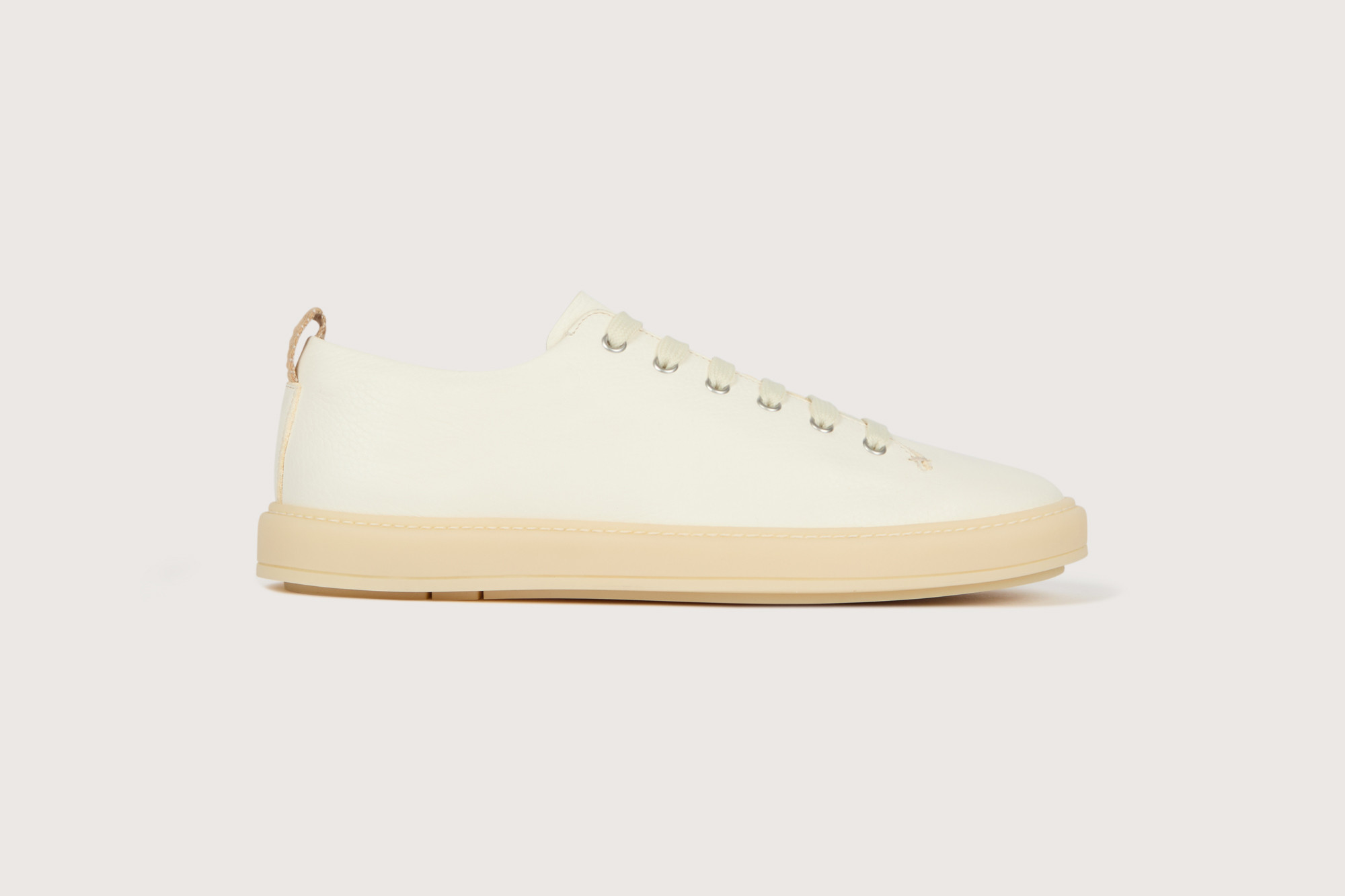 Heschung Sneakers Homme En Cuir De Veau Sur Une Semelle En Gomme élégantes Et Confortables