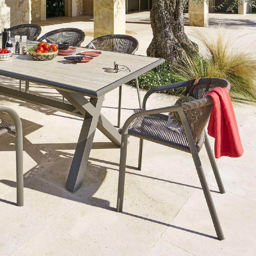 Hesperide Fauteuil De Jardin Empilable RIU Wengé & Praliné