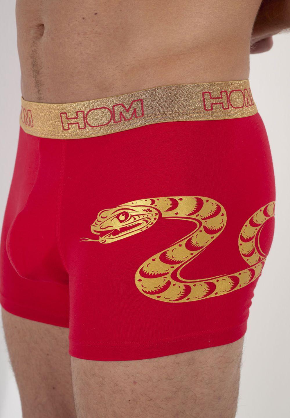 Hom Fabriqué Dans Des Matières De Qualité Pour Apporter Confort Et Style