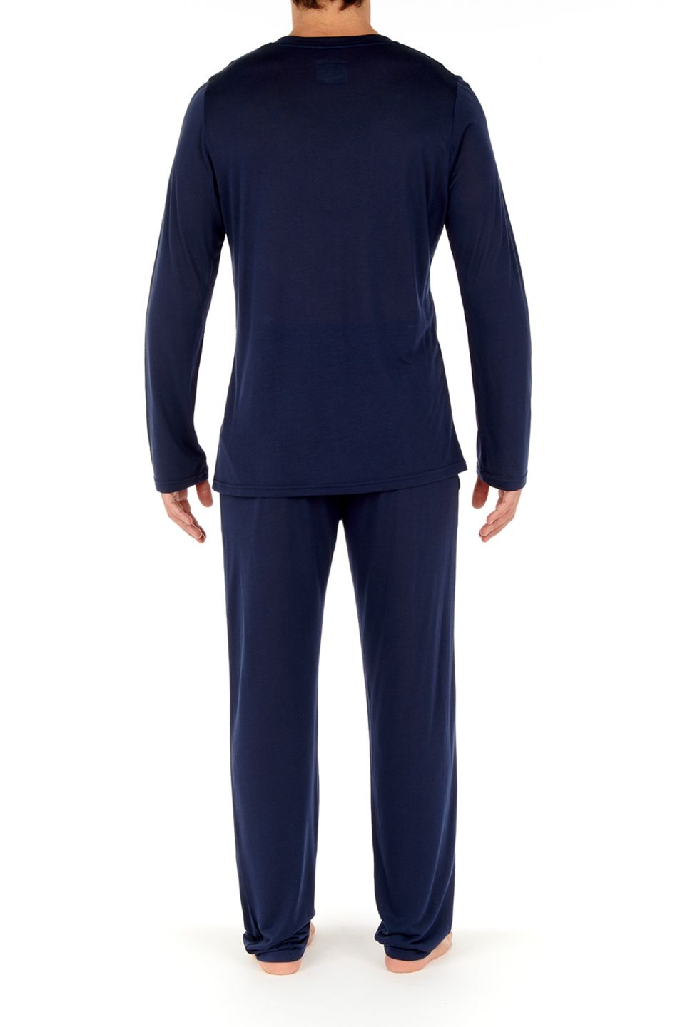 Hom Fabriqué Dans Des Matières De Qualité Pour Apporter Confort Et Style