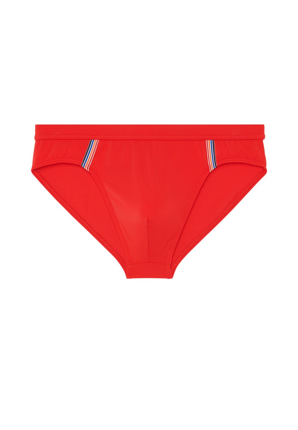 hom fabriqué dans des matières de qualité pour apporter confort et style