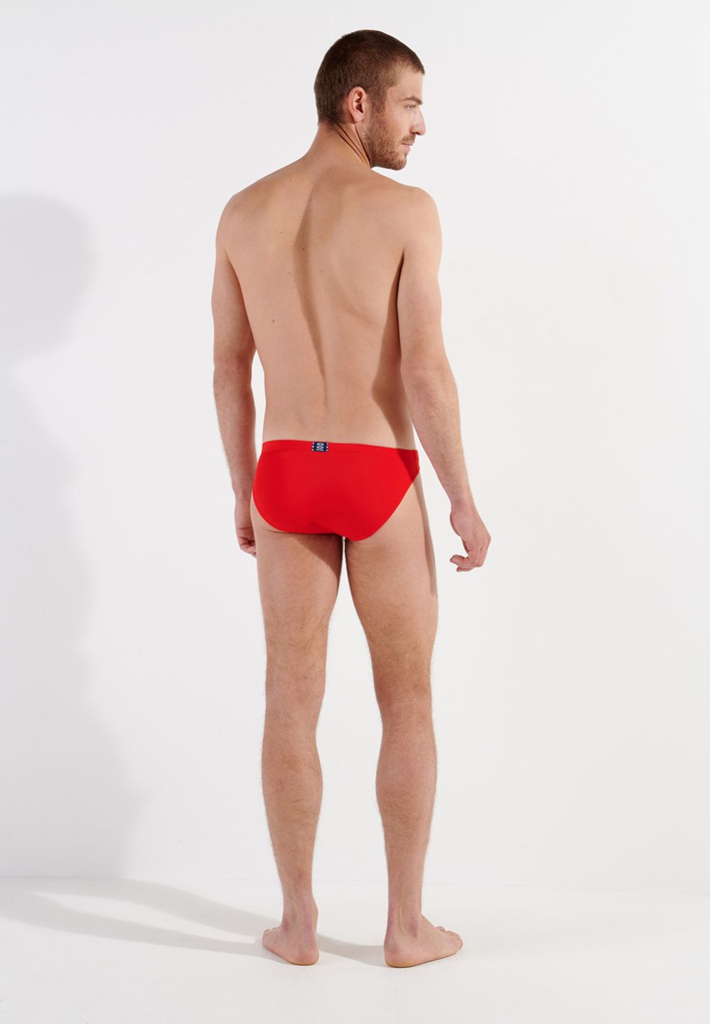 Hom Fabriqué Dans Des Matières De Qualité Pour Apporter Confort Et Style