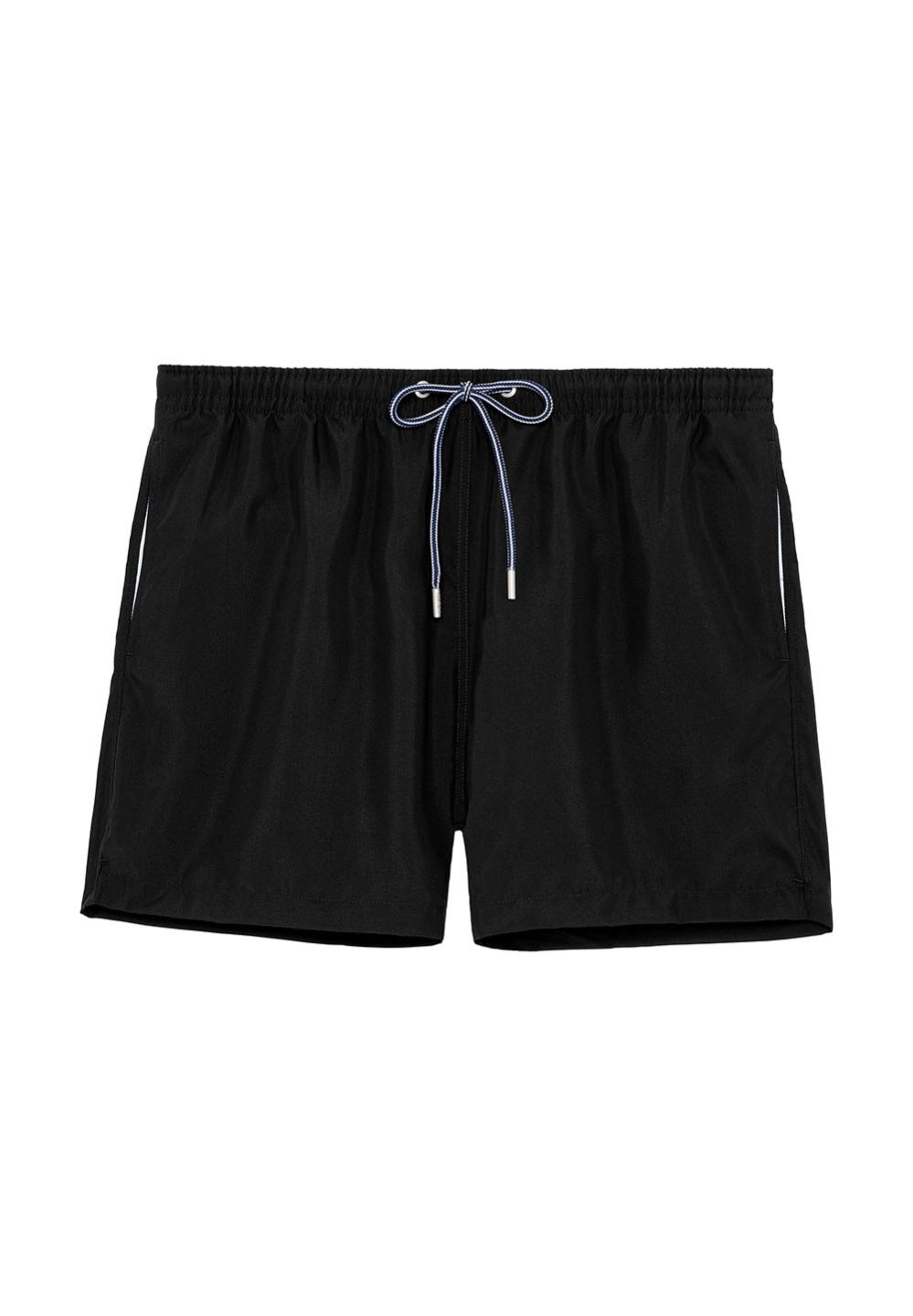 hom fabriqué dans des matières de qualité pour apporter confort et style