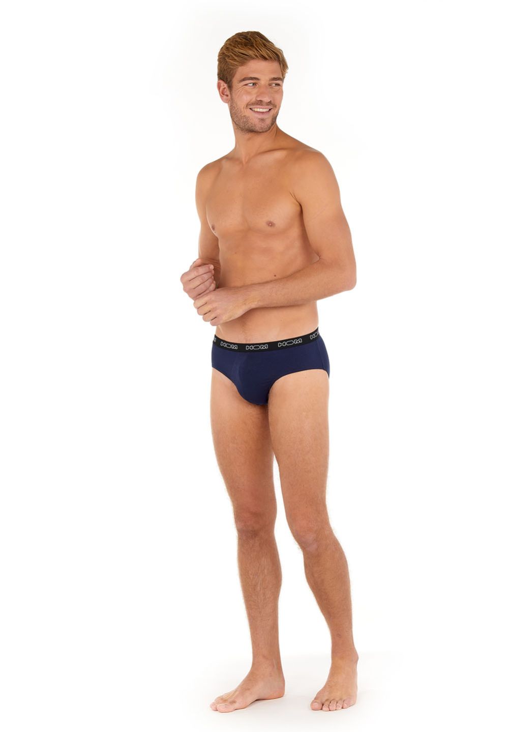 Hom Fabriqué Dans Des Matières De Qualité Pour Apporter Confort Et Style